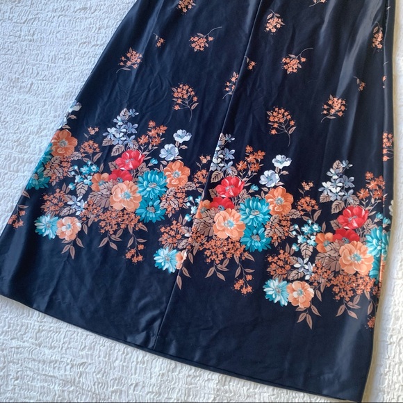 Mr. B of California Long Sleeve Floral Maxi Dress - Picture 9 of 9